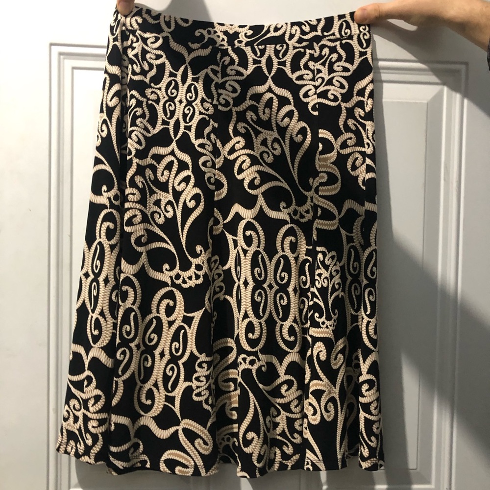 Business causal skirt